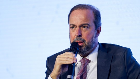 Acabou a crise? Ministro vê avanço em relação entre Petrobras (PETR4) e governo