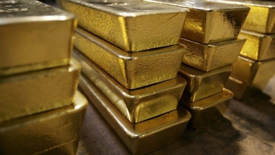 Ouro avança mais de 1% e encerra a semana com alta de 1,80%