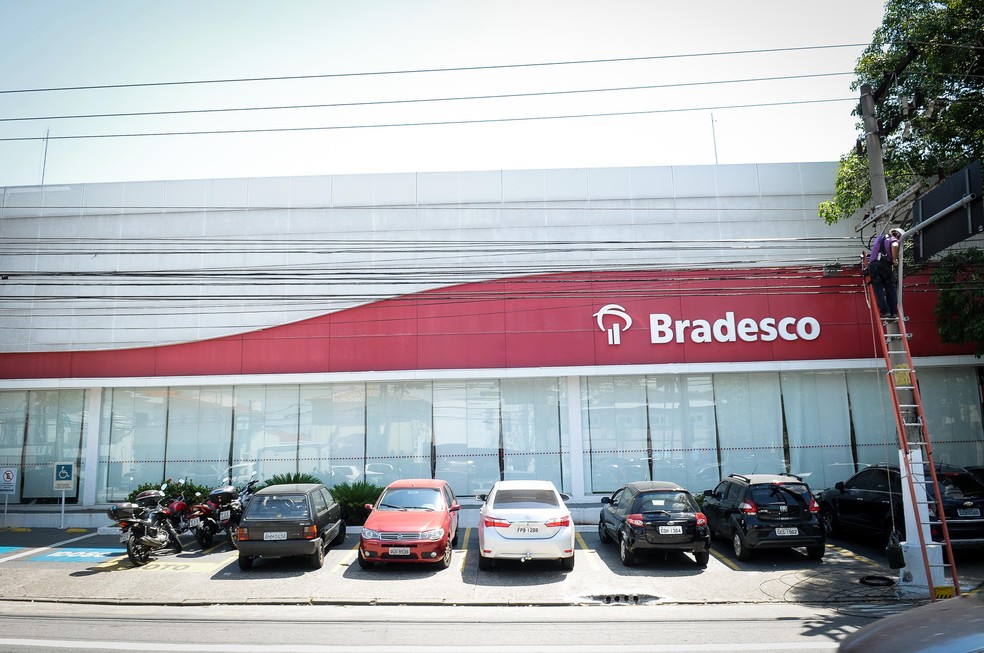 Fachada do Banco Bradesco na Avenida Indianopolis — Foto: Claudio Belli/Valor