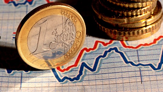 Bolsas da Europa fecham em alta e recuperam perdas da véspera