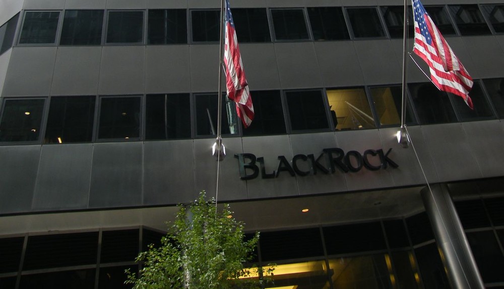 BlackRock tem lucro de US$ 1,4 bilhão no 1º trimestre, alta de 20%