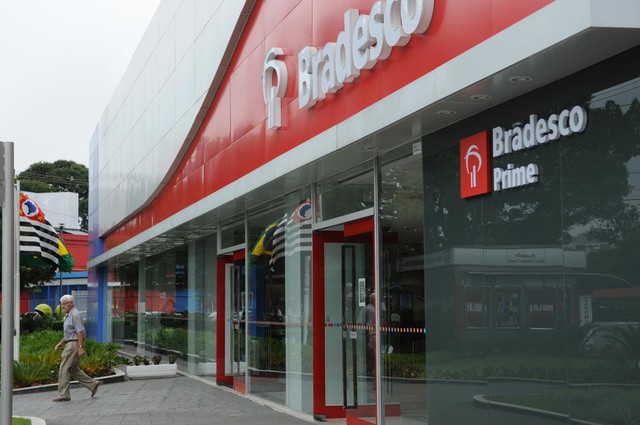 Bradesco integra atendimento físico com digital no varejo