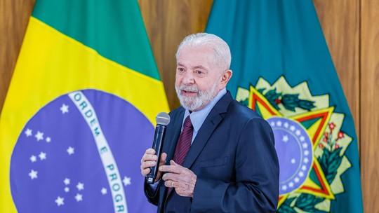 Lula promete o 'Desenrola do Fies', programa para renegociar dívidas estudantis