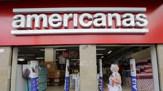 Americanas (AMER3) contrata 748 pessoas e não fecha lojas na última semana