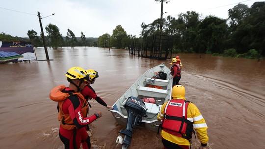Enchentes no RS: bancos oferecem carência de até 180 dias para clientes do estado