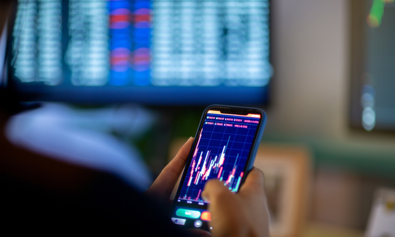 Dow Jones sai ileso e sobe apesar de tensões entre EUA e Irã