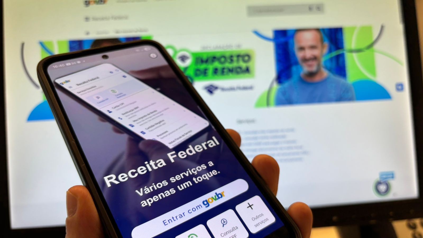 Receita libera hoje a consulta ao terceiro lote de restituição do IR 2026; saiba se vai receber