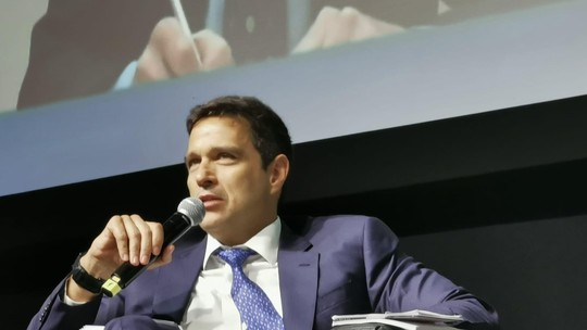 Boletim Focus e falas de Campos Neto marcam a segunda-feira de liquidez reduzida